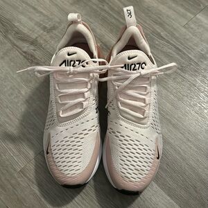 Blush Nike Air 270 sneakers